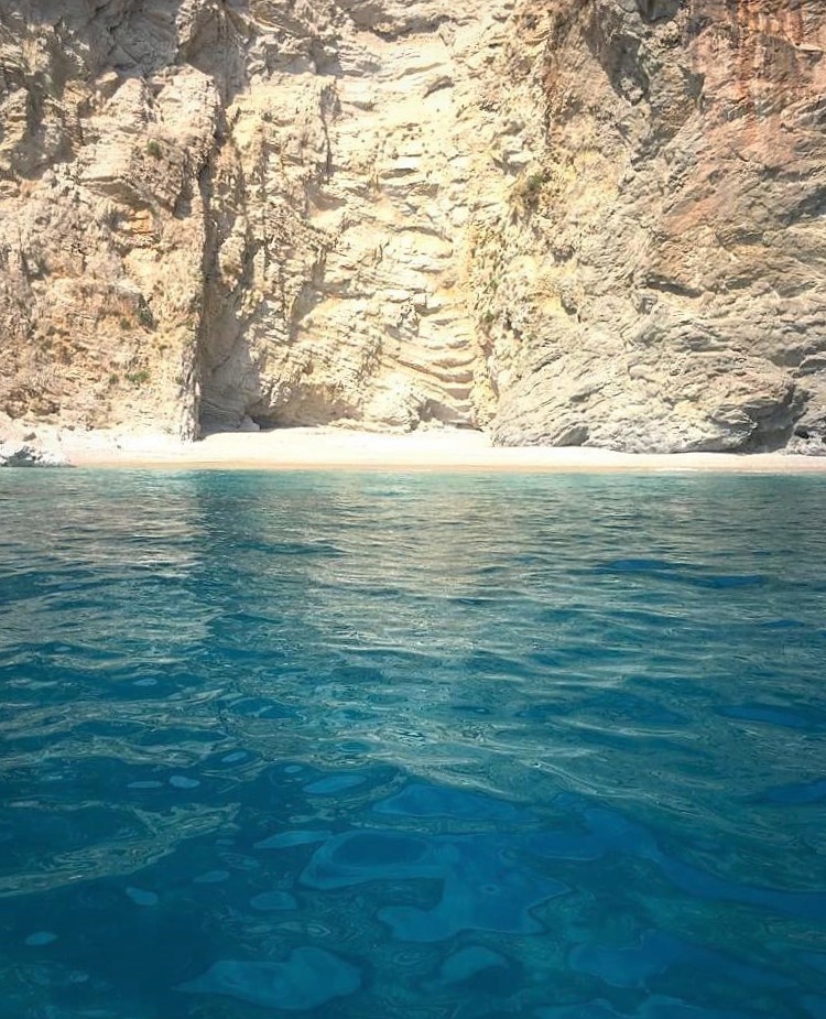 Paradise beach Chomoi mykerkyra.com -mariliamakri