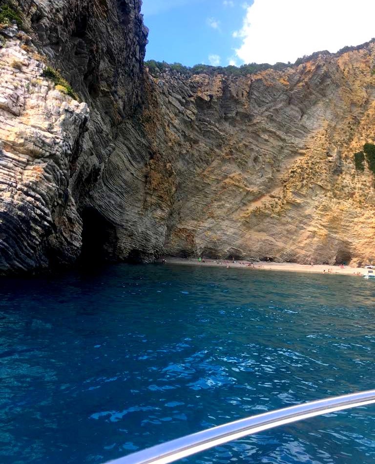 Paradise beach Chomoi mykerkyra.com -mariliamakri