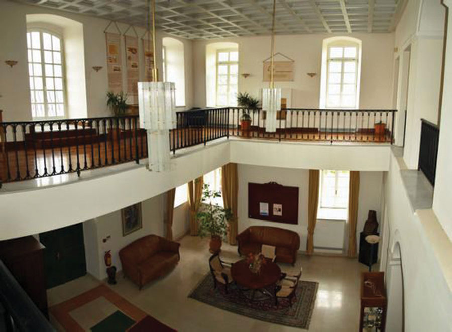 Ιόνιος Ακαδημία