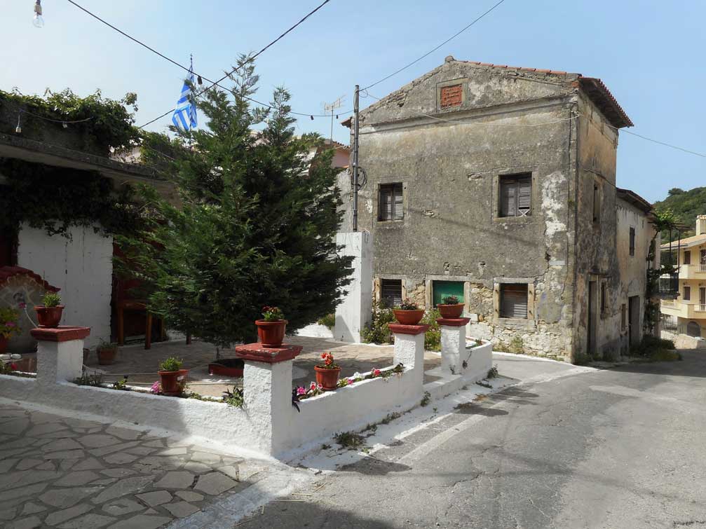 Βουνιατάδες Vouniatades Marilia Makri mykerkyra.com