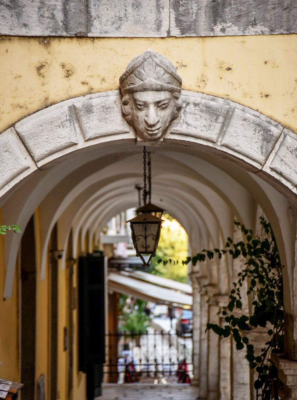 Porta Remounda Πόρτα Ρεμούντα  mykerkyra Melidis